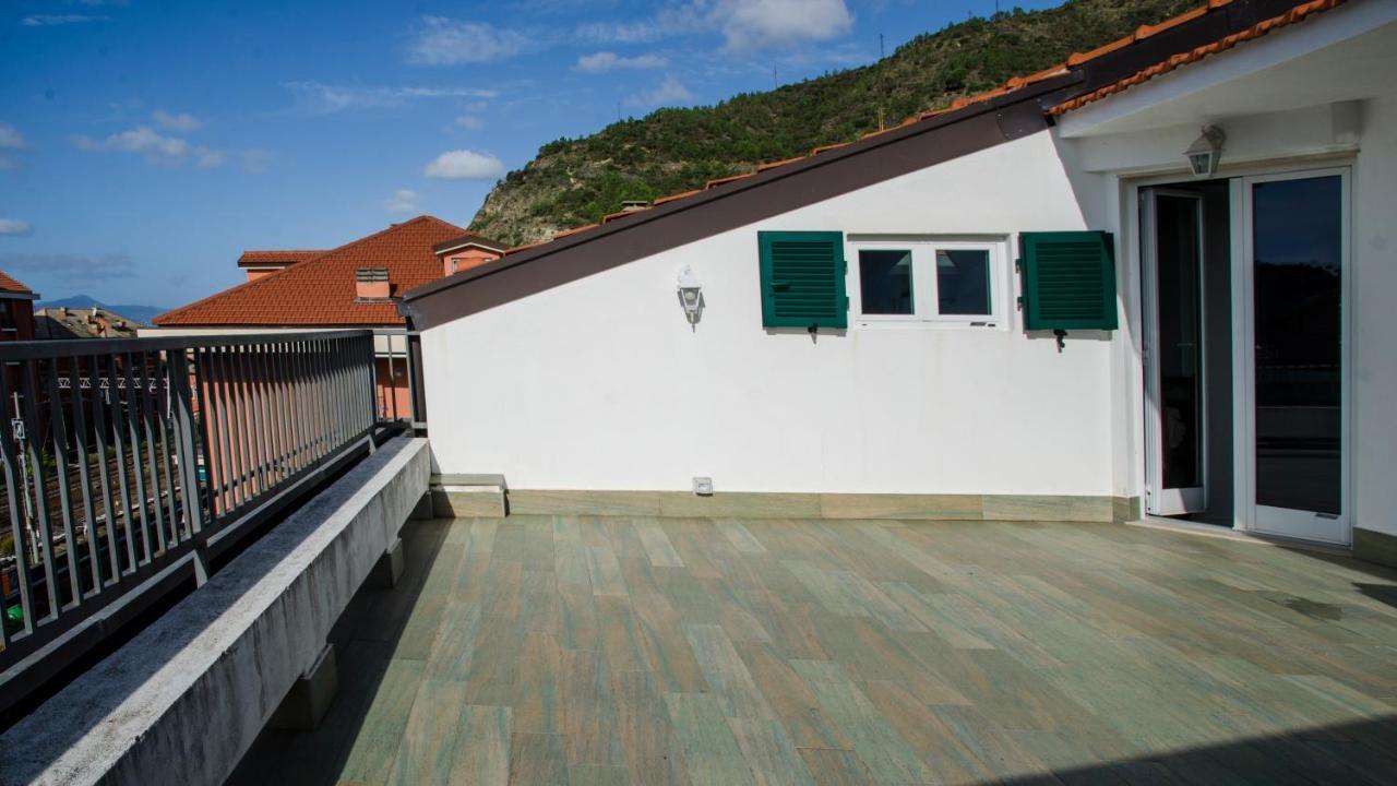 Ferienwohnung 009 - Attico Sant'Anna Vista Mare 150M Dalla Spiaggia Con Terrazza Privata Sestri Levante Exterior foto